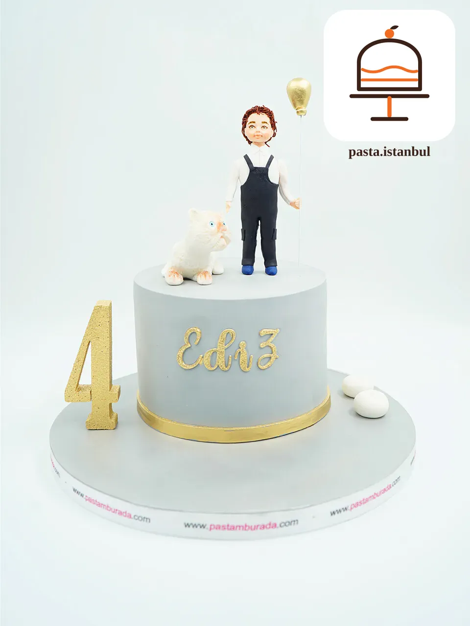 Erkek Çocuk Figür ve Balon Pasta