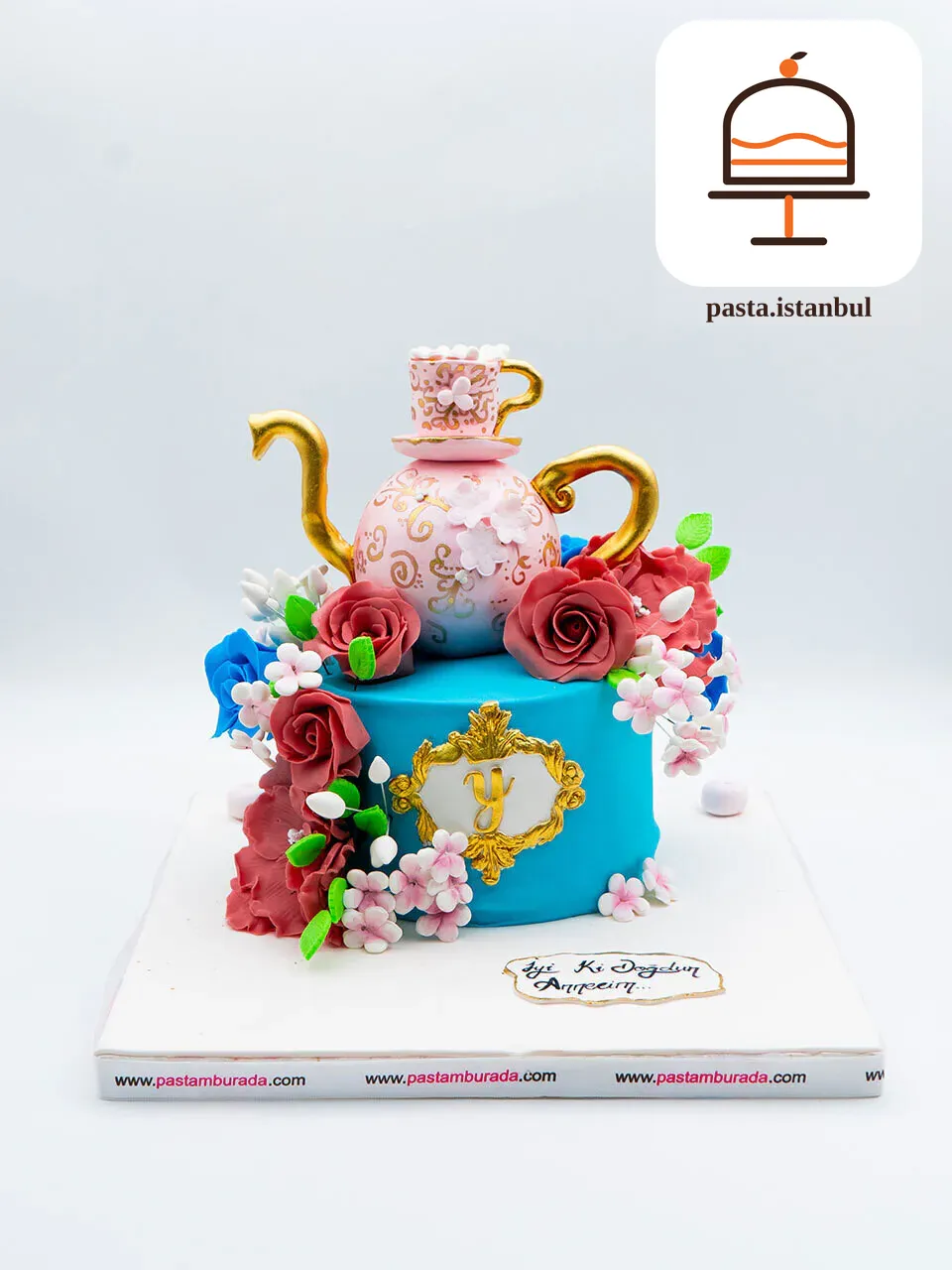 Çaydanlık ve Pembe Güller Konsept Pasta