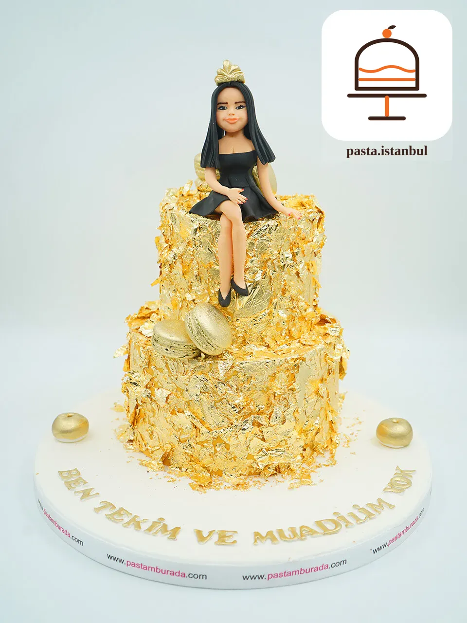 Gold Renk Kadın Figür Tasarım Pasta