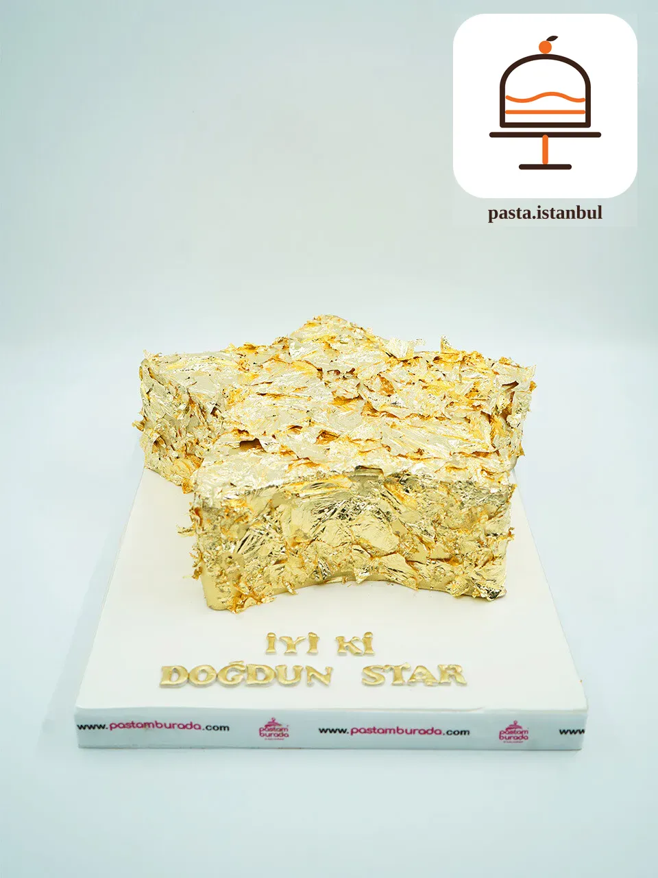 Yıldız Şeklinde Altın Kaplama Pasta