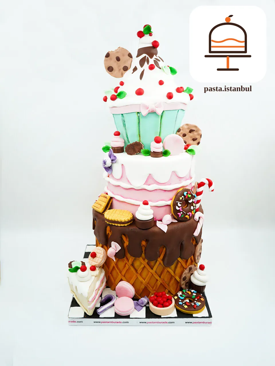 Cupcake Tasarım Pasta