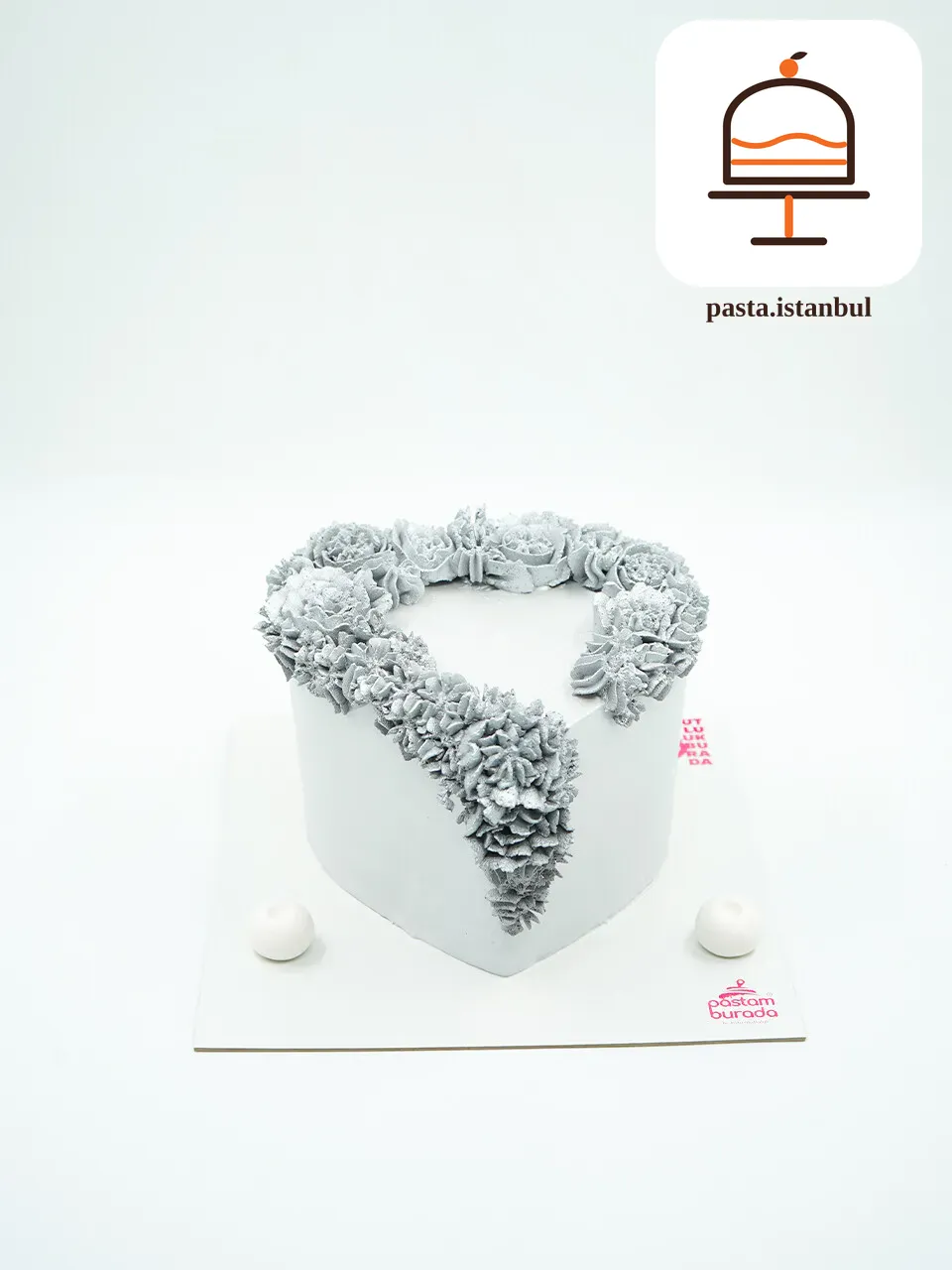Gri Naked Cake