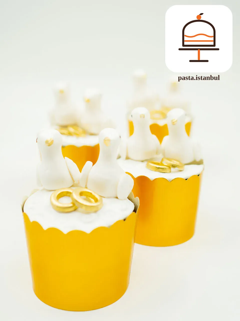 Kuş Figürlü Cupcake