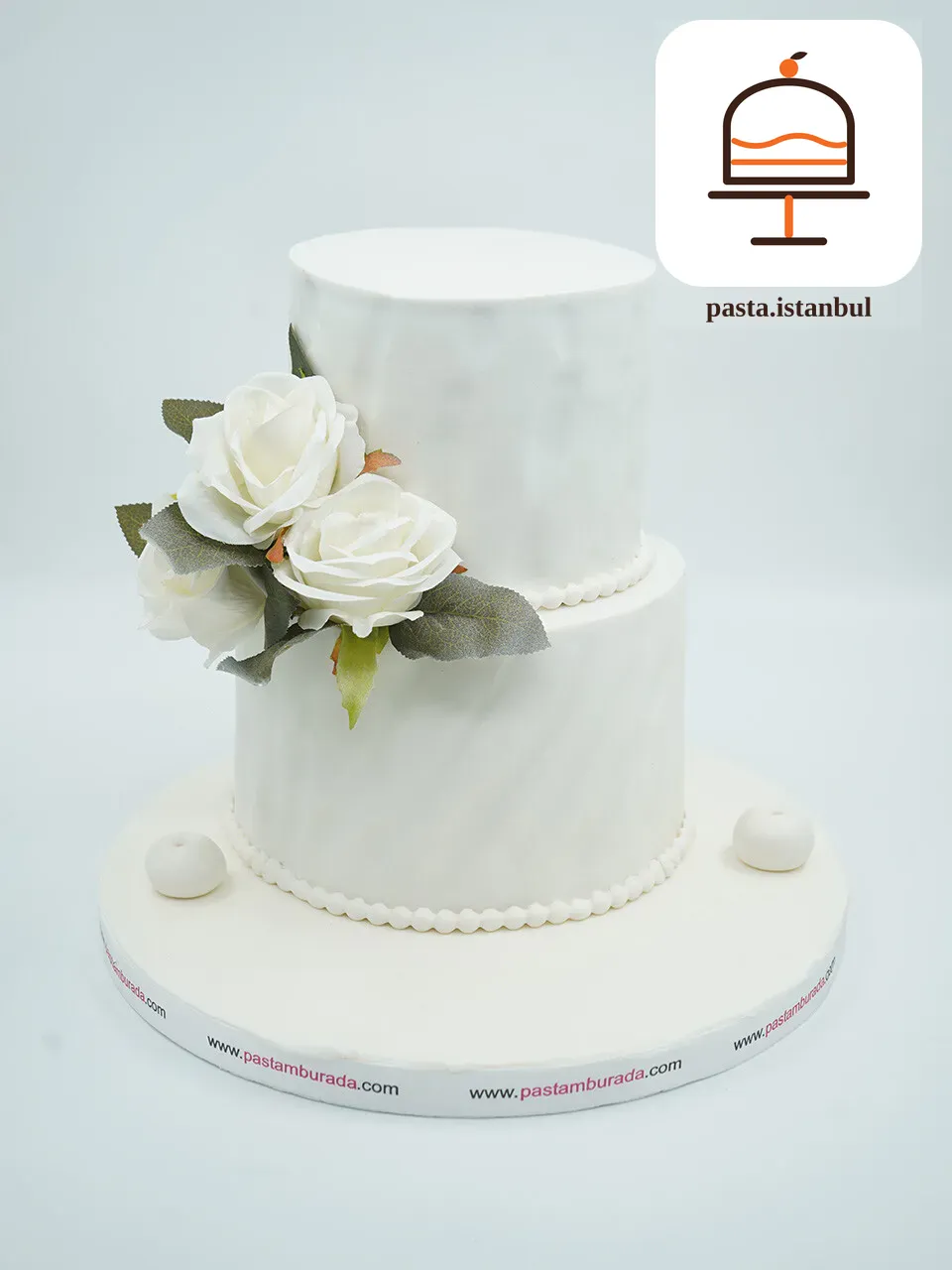 Beyaz Çiçek Detay Pasta
