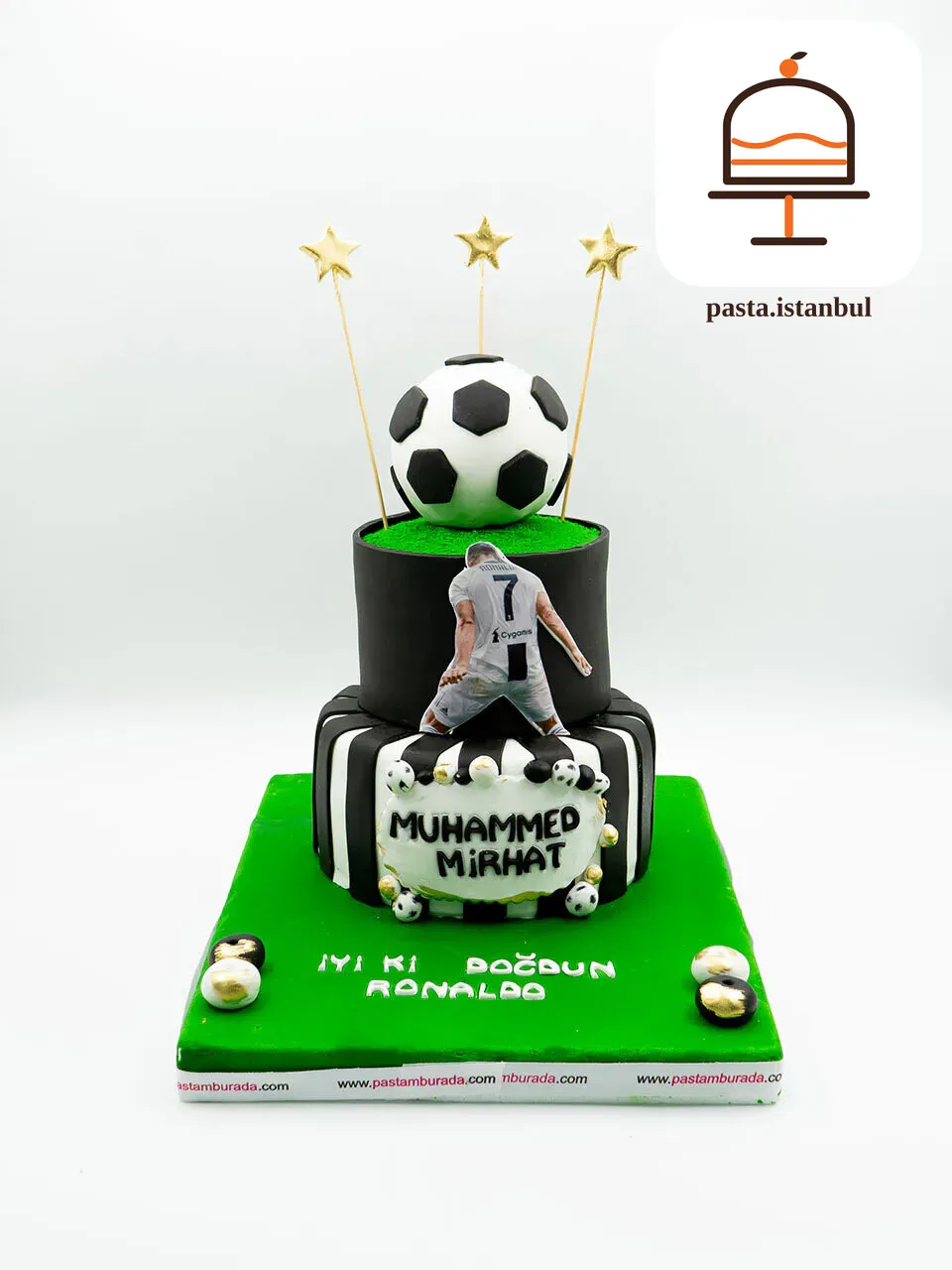 Futbolcu Temalı Konsept Pasta