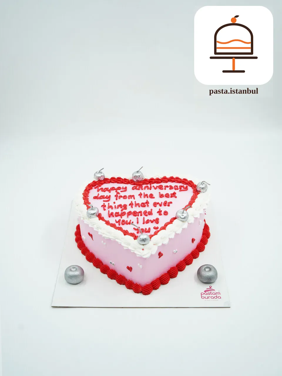 Pembe Naked Cake